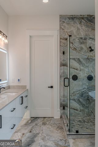 85 Brookview Place, Oxford, GA 30054
