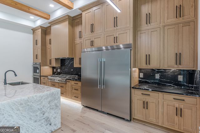 85 Brookview Place, Oxford, GA 30054