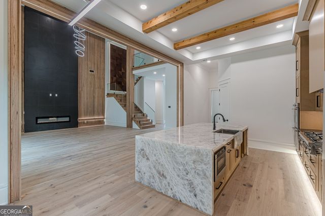 85 Brookview Place, Oxford, GA 30054