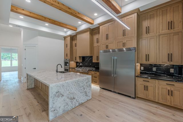 85 Brookview Place, Oxford, GA 30054