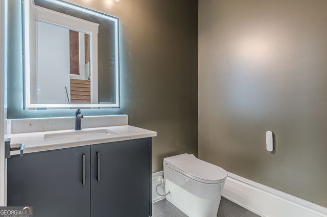 85 Brookview Place, Oxford, GA 30054