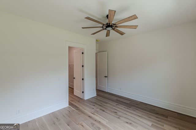 85 Brookview Place, Oxford, GA 30054