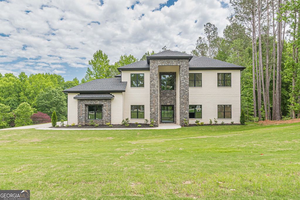 85 Brookview Place, Oxford, GA 30054