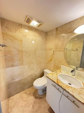100 Bayview Dr 309, Sunny Isles Beach, FL 33160