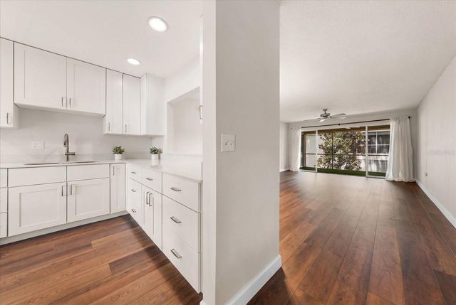 1975 W BAY DRIVE 109, Largo, FL 33770
