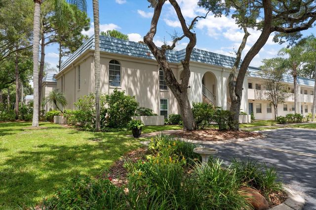 1975 W BAY DRIVE 109, Largo, FL 33770