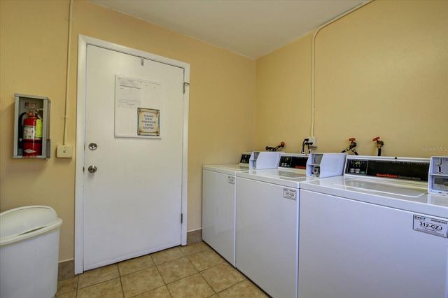 1975 W BAY DRIVE 109, Largo, FL 33770