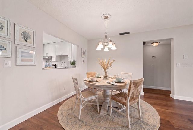 1975 W BAY DRIVE 109, Largo, FL 33770