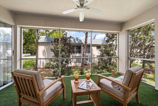 1975 W BAY DRIVE 109, Largo, FL 33770