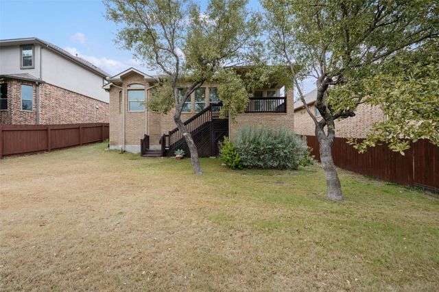 8113 Cannon CT, Lago Vista, TX 78645
