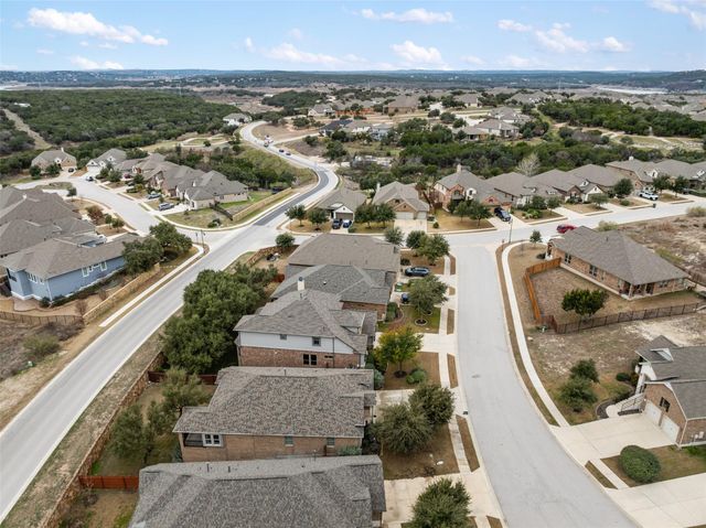 8113 Cannon CT, Lago Vista, TX 78645