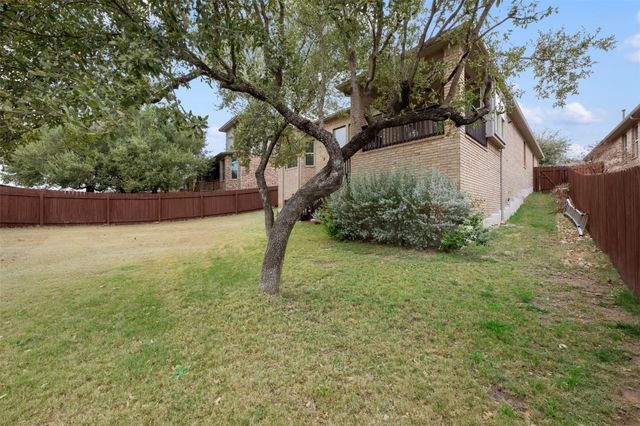 8113 Cannon CT, Lago Vista, TX 78645