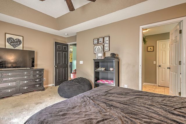 101 Whitaker Drive, Bristol, TN 37620