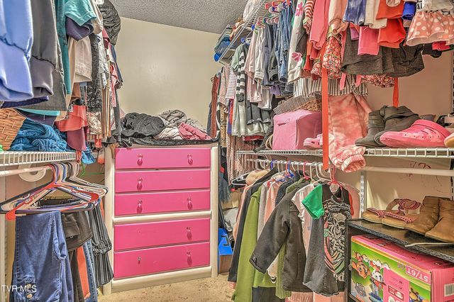 101 Whitaker Drive, Bristol, TN 37620