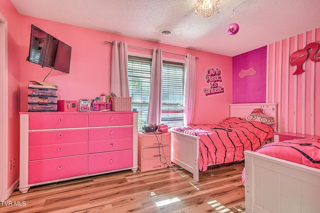101 Whitaker Drive, Bristol, TN 37620