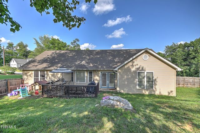 101 Whitaker Drive, Bristol, TN 37620