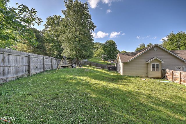 101 Whitaker Drive, Bristol, TN 37620