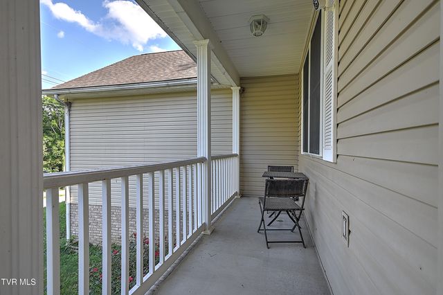 101 Whitaker Drive, Bristol, TN 37620