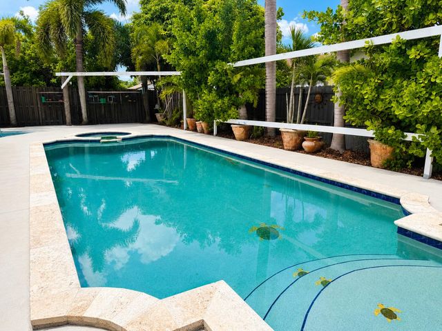 17202 SW 149th Place, Miami, FL 33187