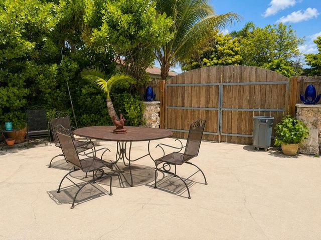 17202 SW 149th Place, Miami, FL 33187