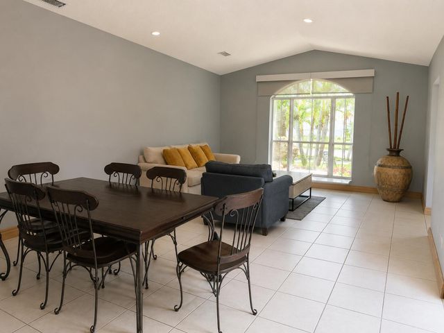 17202 SW 149th Place, Miami, FL 33187