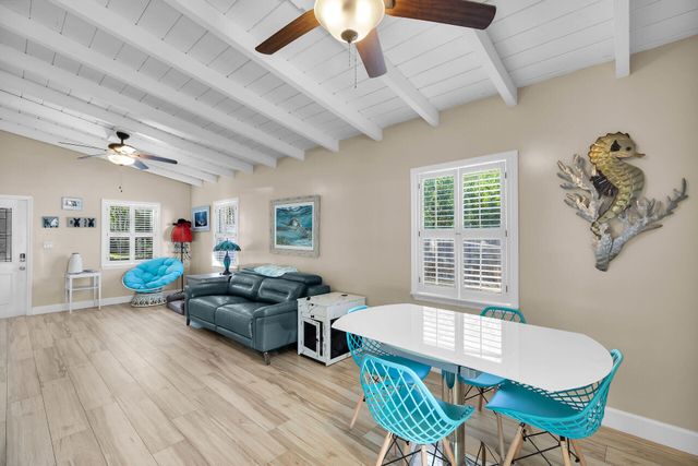 28 Tarpon Avenue, Key Largo, FL 33037