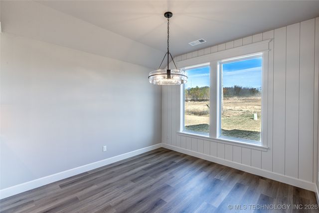 27909 E 107th Street S, Coweta, OK 74429