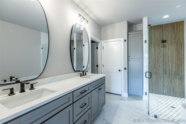 27909 E 107th Street S, Coweta, OK 74429