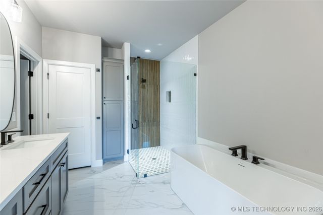 27909 E 107th Street S, Coweta, OK 74429