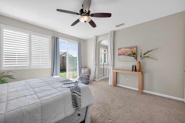 12320 Pawcatuck Way, Rancho Cordova, CA 95742