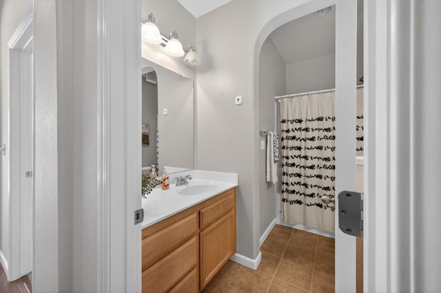 12320 Pawcatuck Way, Rancho Cordova, CA 95742