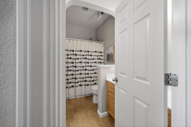 12320 Pawcatuck Way, Rancho Cordova, CA 95742