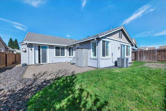 12320 Pawcatuck Way, Rancho Cordova, CA 95742