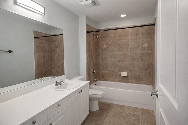 5123 MELBOURNE STREET D203, Punta Gorda, FL 33980