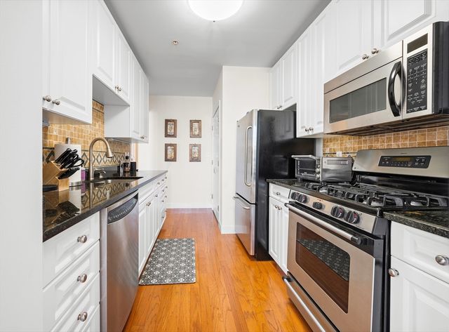 519 Harrison Avenue D613, Boston, MA 02118