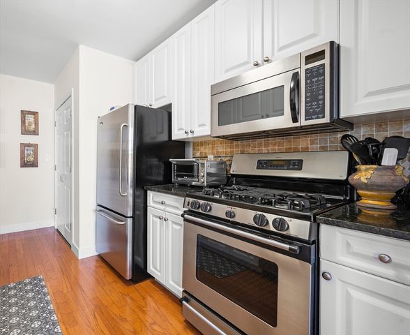 519 Harrison Avenue D613, Boston, MA 02118