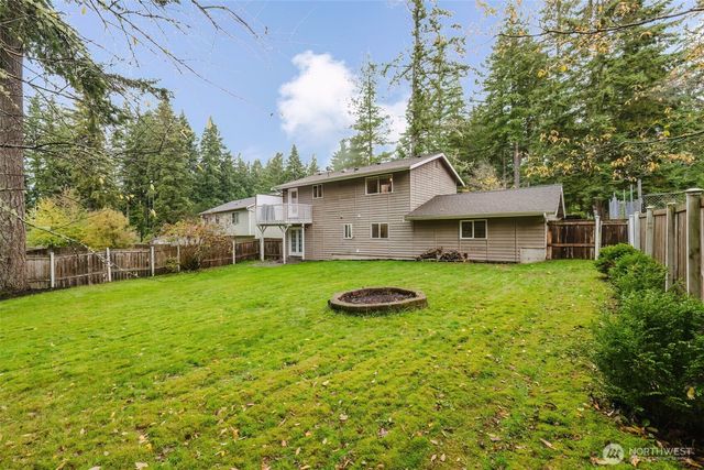3481 Redwing Trail NW, Bremerton, WA 98312
