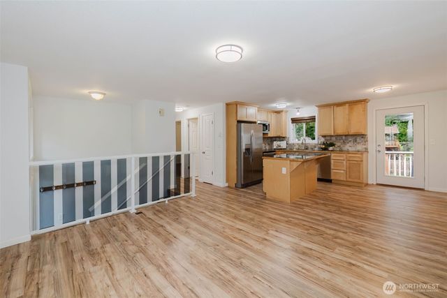 3481 Redwing Trail NW, Bremerton, WA 98312