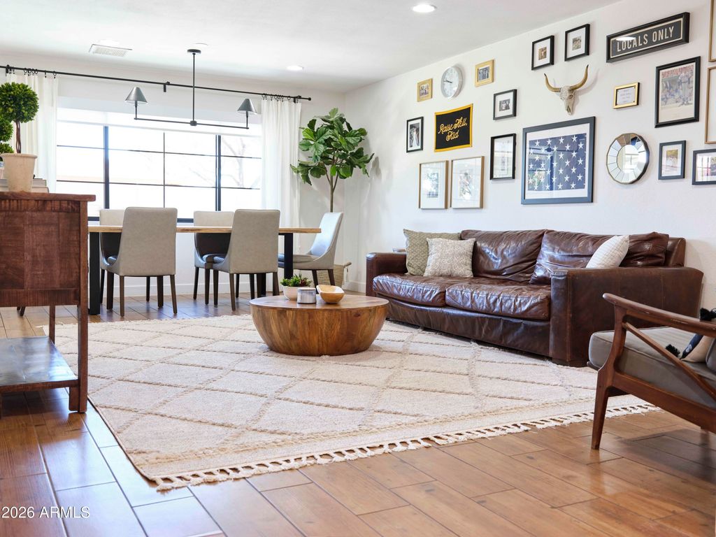 1217 E WATSON Drive, Tempe, AZ 85283 — photo 2