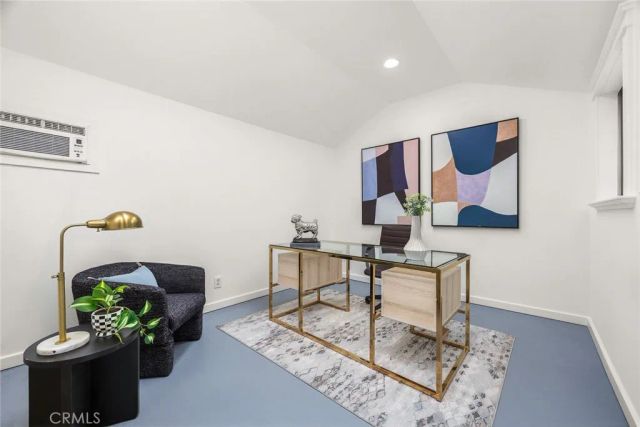 403 S Valley Center Avenue, Glendora, CA 91741