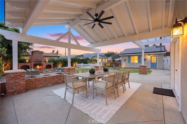 403 S Valley Center Avenue, Glendora, CA 91741