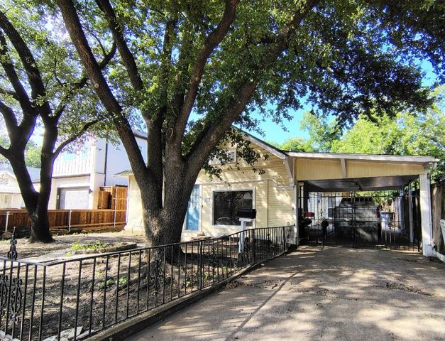 516 & 518 S Glasgow Drive, Dallas, TX 75223