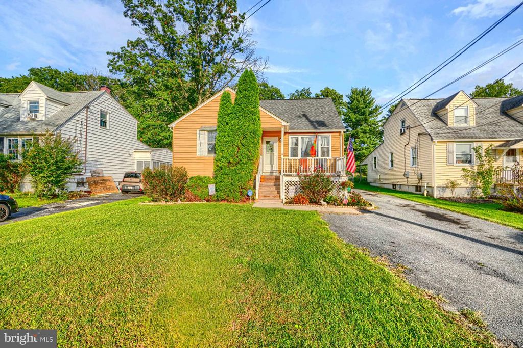 3314 SUMMIT AVE, Baltimore, MD 21234