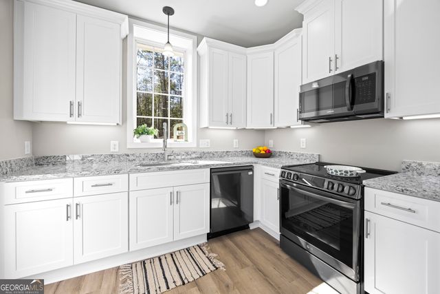 737 Broad River Road, Carlton, GA 30627