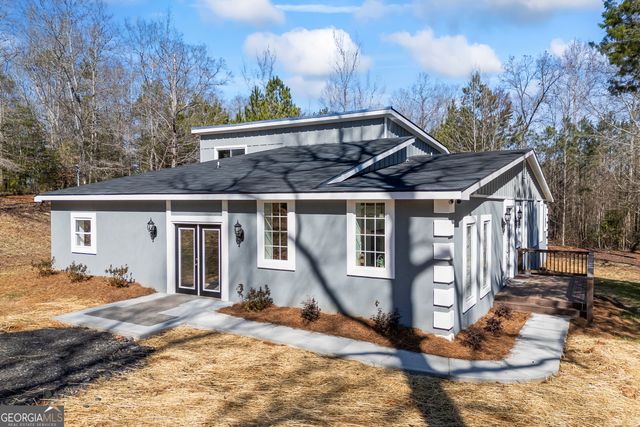 737 Broad River Road, Carlton, GA 30627