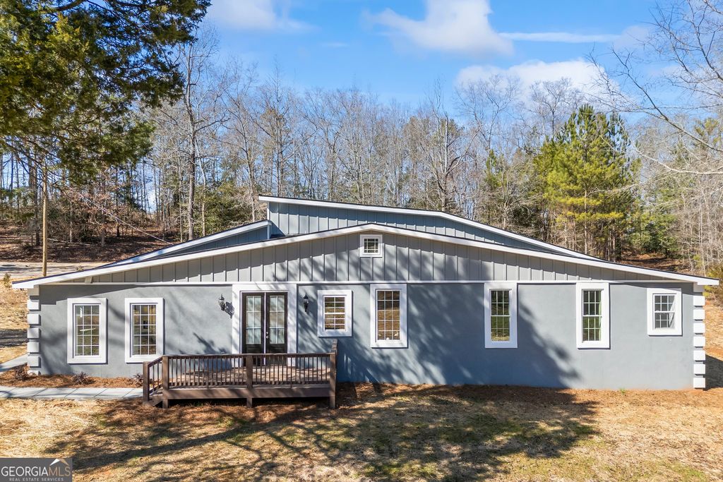 737 Broad River Road, Carlton, GA 30627