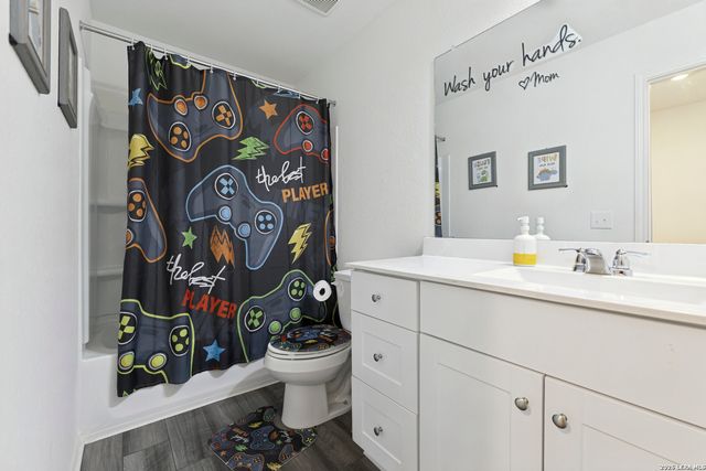 5810 Rue Picasso, Converse, TX 78109