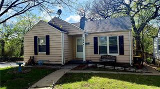 7444 Park Avenue, Kansas City, MO 64132