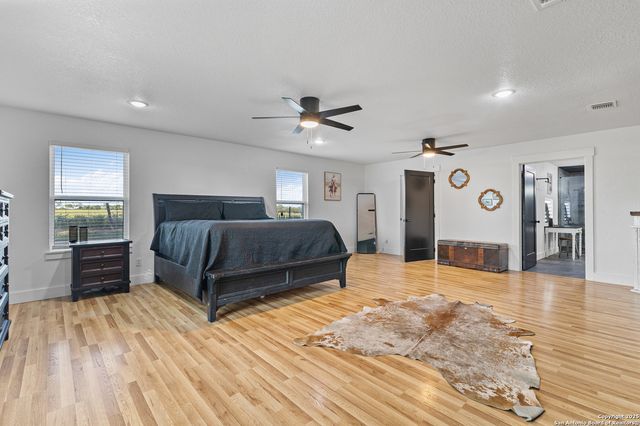 1591 Leissner School, Seguin, TX 78155