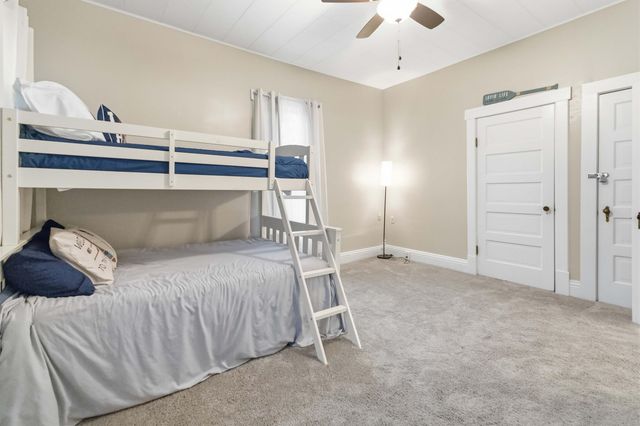 138 W French Avenue, Burnside, KY 42519
